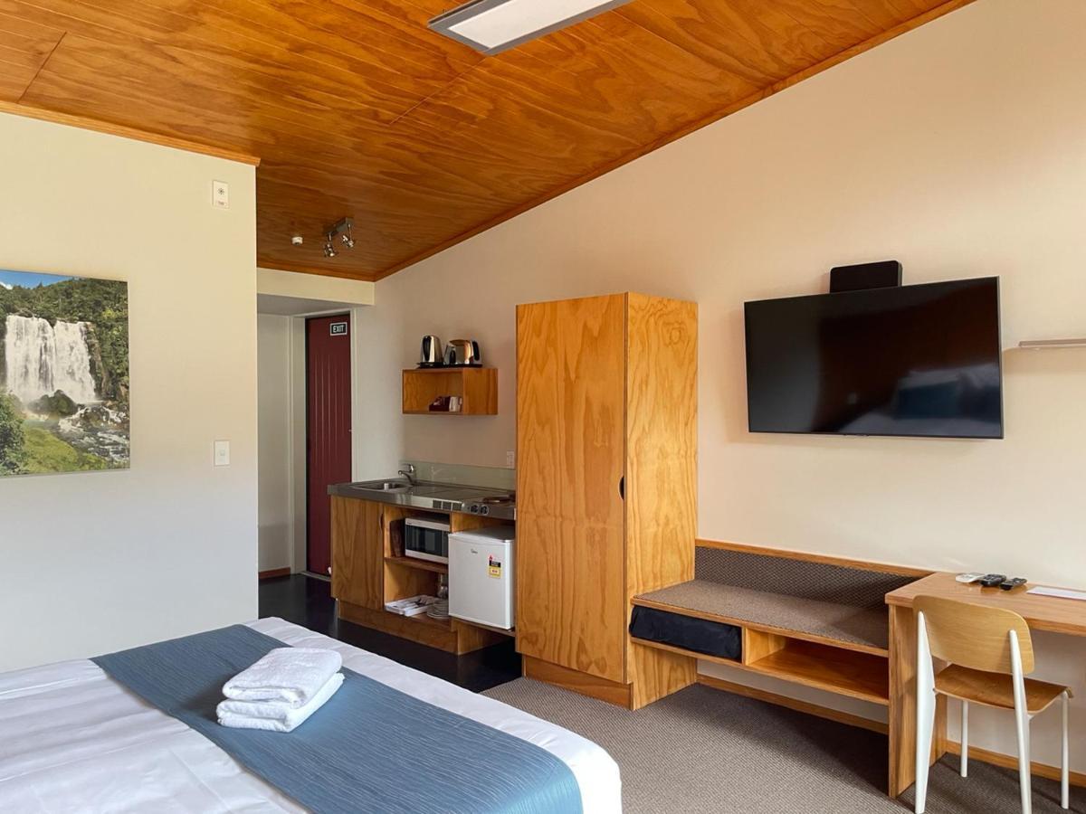 Waitomo Lodge Te Kuiti Buitenkant foto